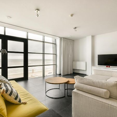 Appartement Met Frontaal Zeezicht In Bloemendaal Luaran gambar