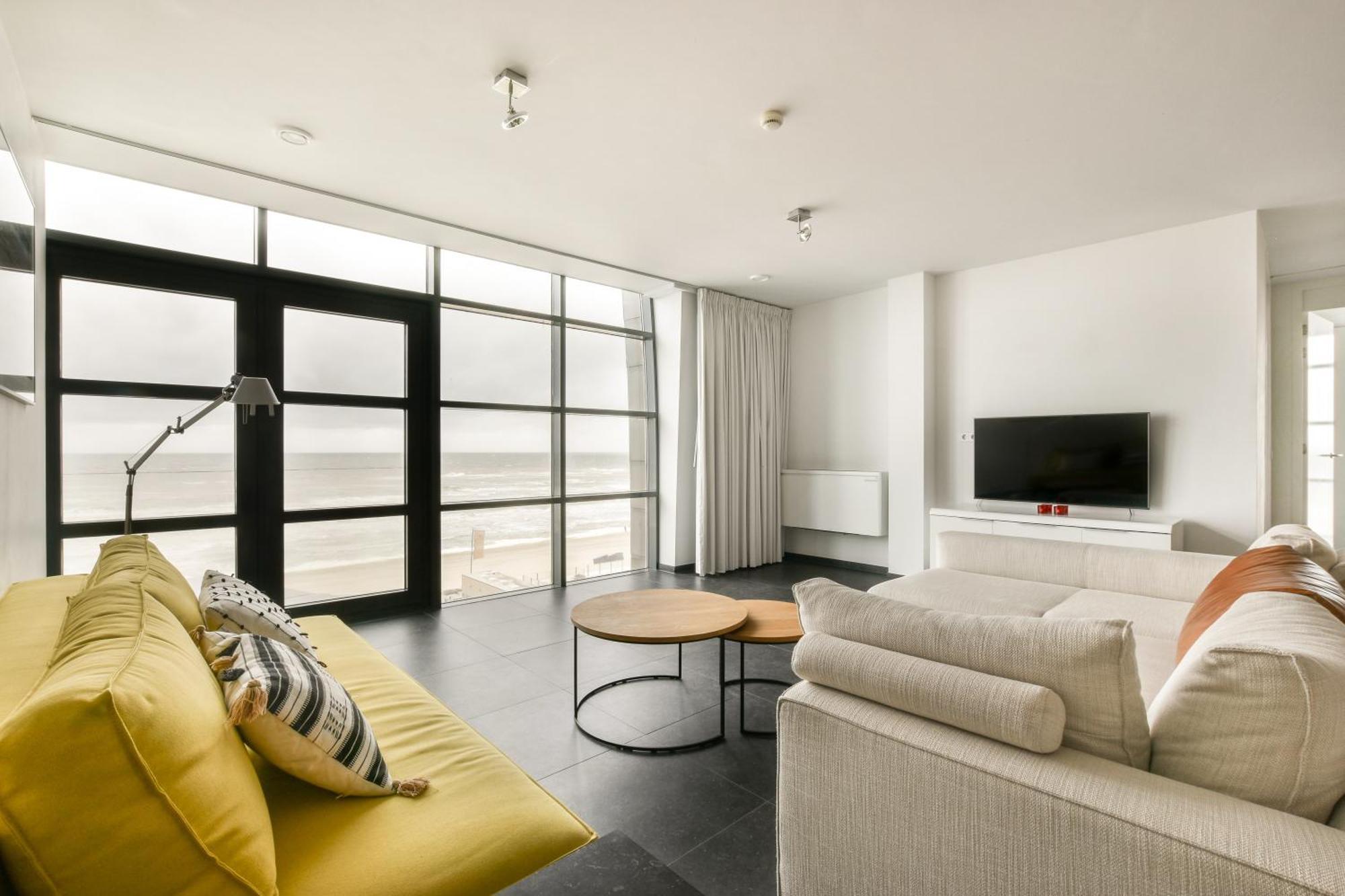 Appartement Met Frontaal Zeezicht In Bloemendaal Luaran gambar