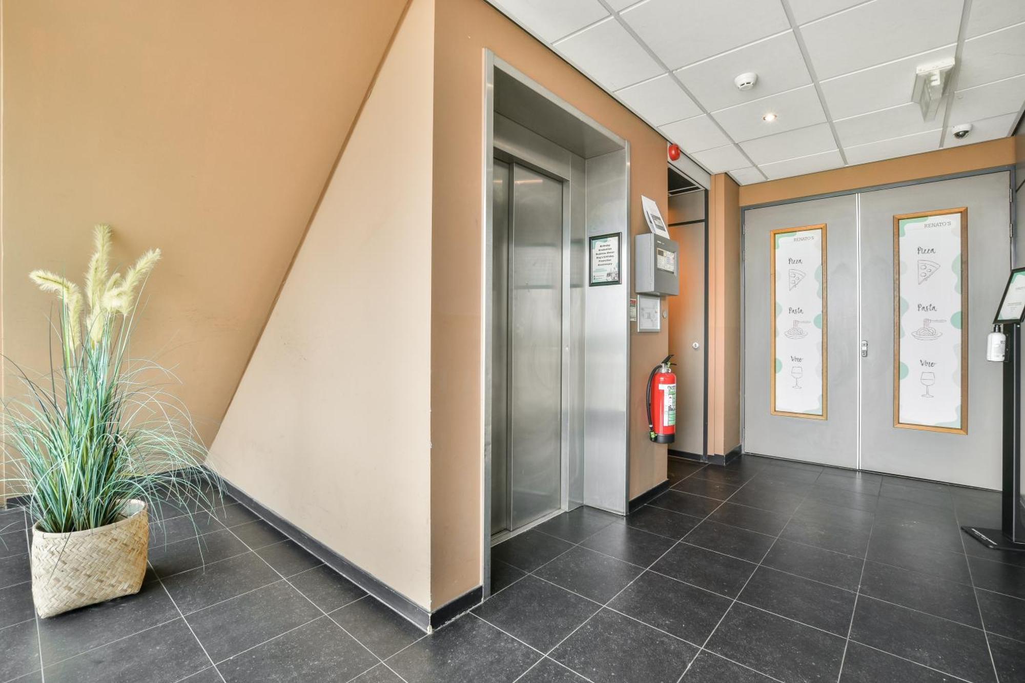 Appartement Met Frontaal Zeezicht In Bloemendaal Luaran gambar