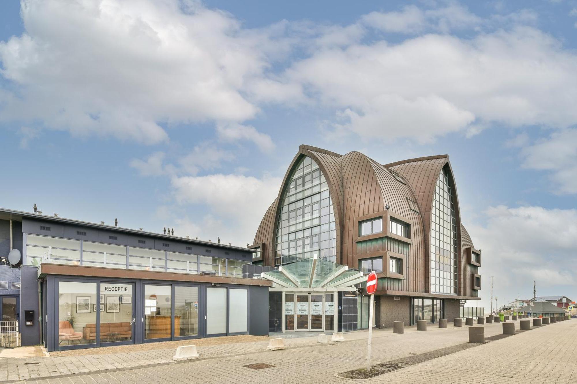 Appartement Met Frontaal Zeezicht In Bloemendaal Luaran gambar